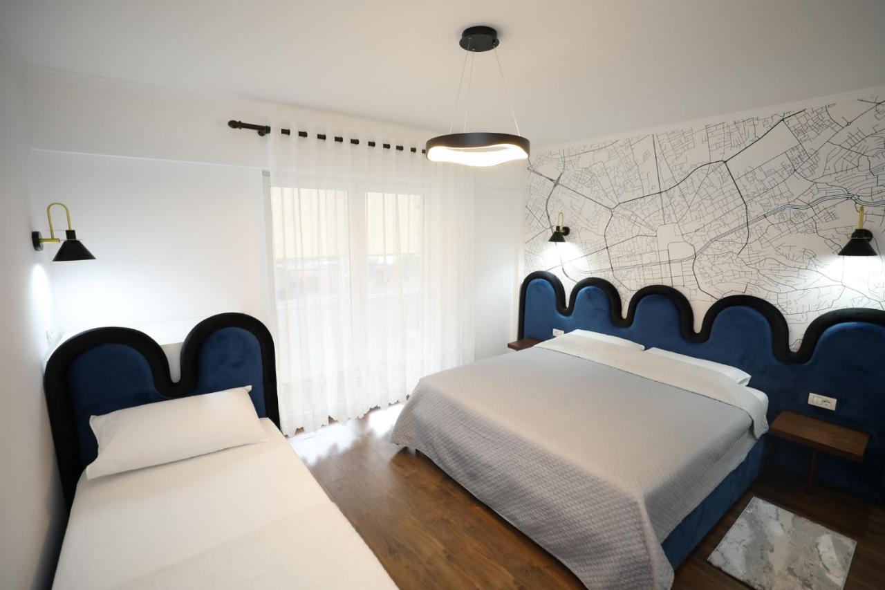 Tirana Center Apartment - Your Cosy Corner מראה חיצוני תמונה